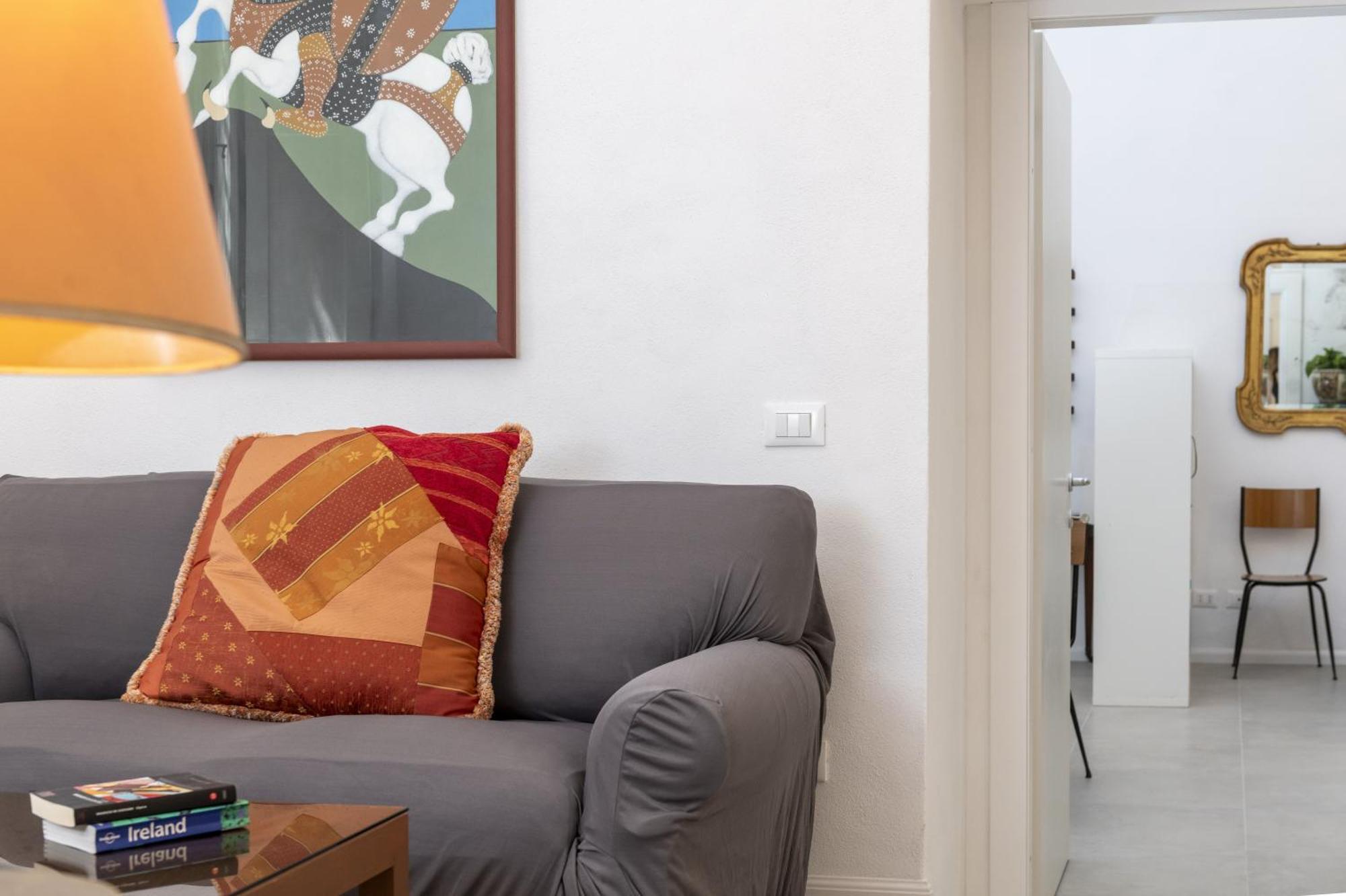 Banchi Apartments - Castel Sant'Angelo — Photos 1